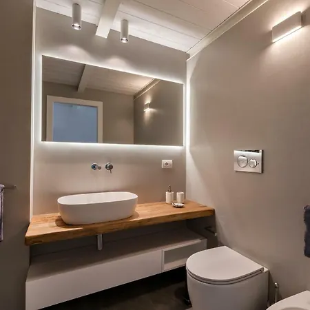 Casa Giorgetti * פורטו ונרה